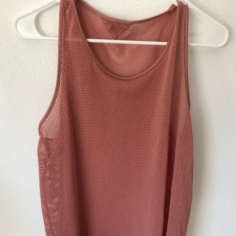 Alo workout top!